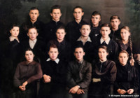Группа школьников Змиевской первой школы